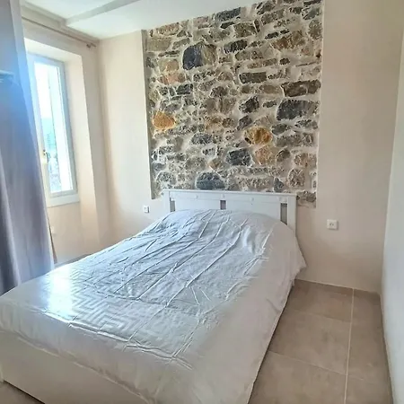 Renovated T3 Le Port De شقة تولون